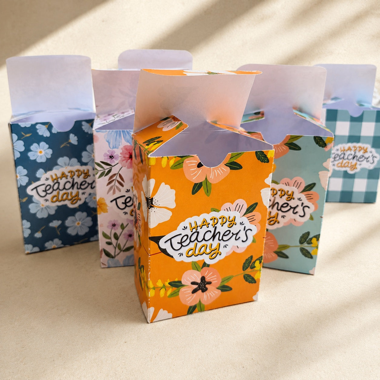 Drag and Drop Box with Coffee Sleeves